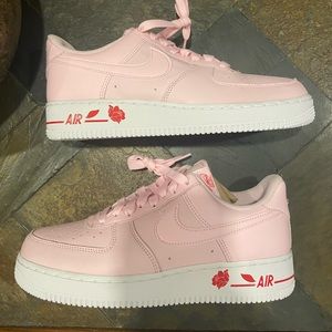 Nike Air Force 1 07 lx rose